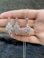 Leaf style Zircon Fashion Pendant and Earrings